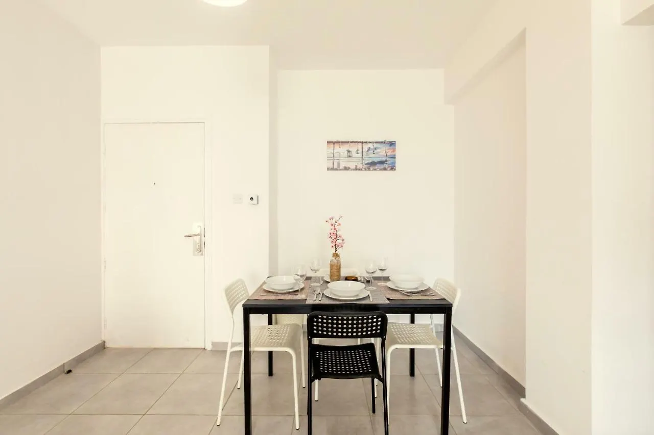 Savvas City Centre Flat Larnaca