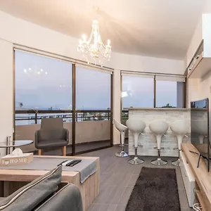 Sea View Flat 301 Apartament